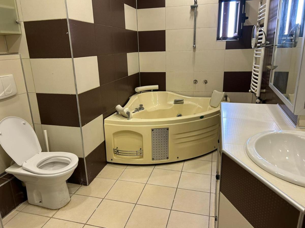 Bucharest City Center Apartment ภายนอก รูปภาพ